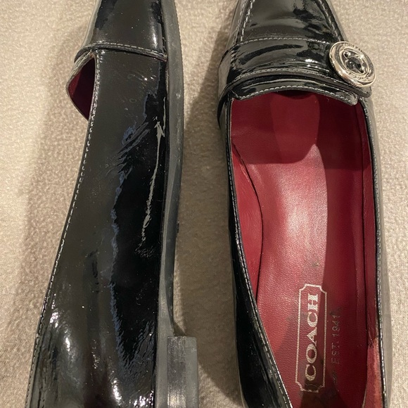 Black enamel Coach shoes 7.5 - Picture 2 of 5